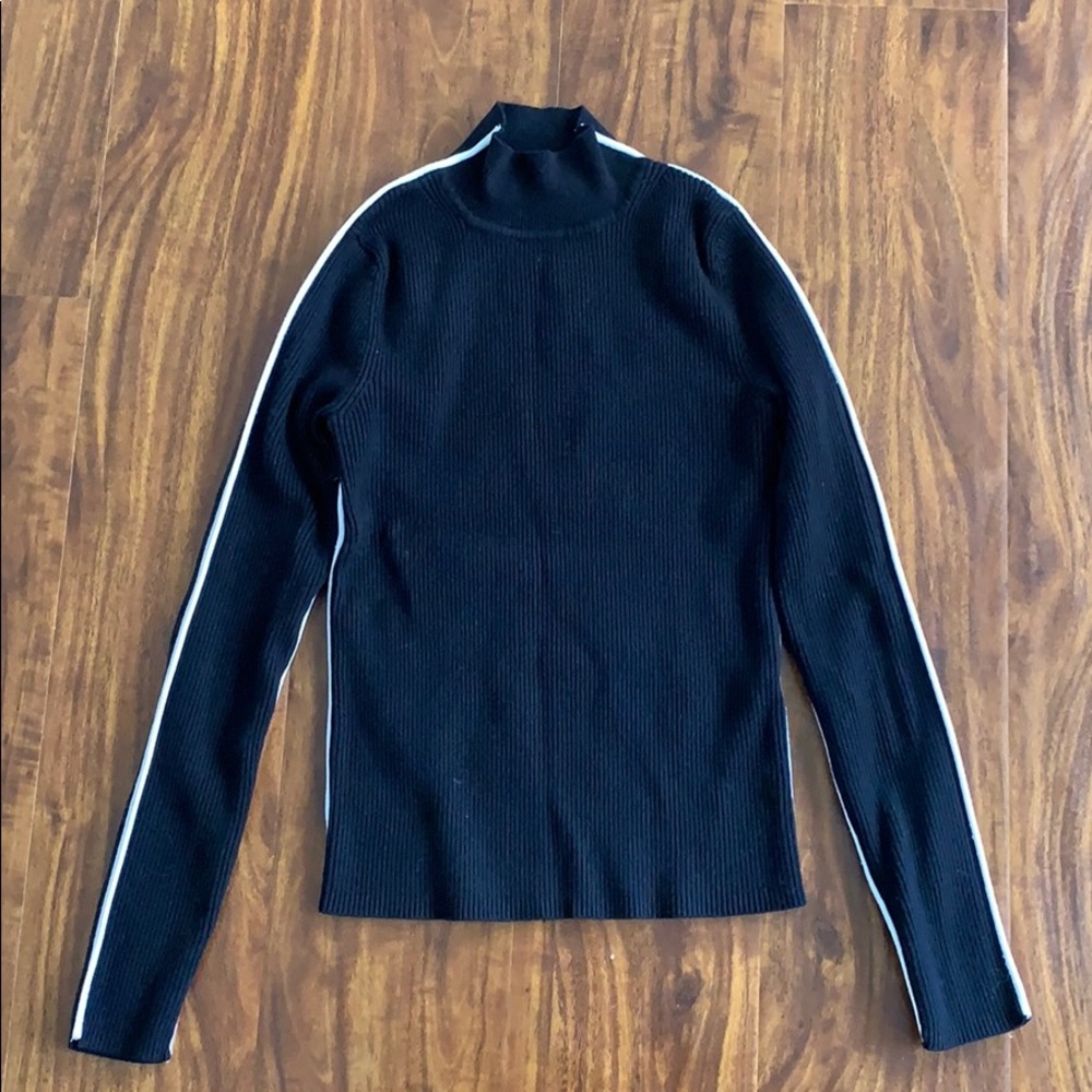 Zara Black Long Sleeve Sweater Top